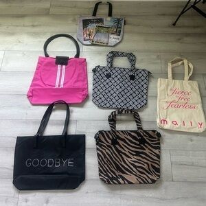 3/25 Canvas Totes LOT OF 6 NWOT